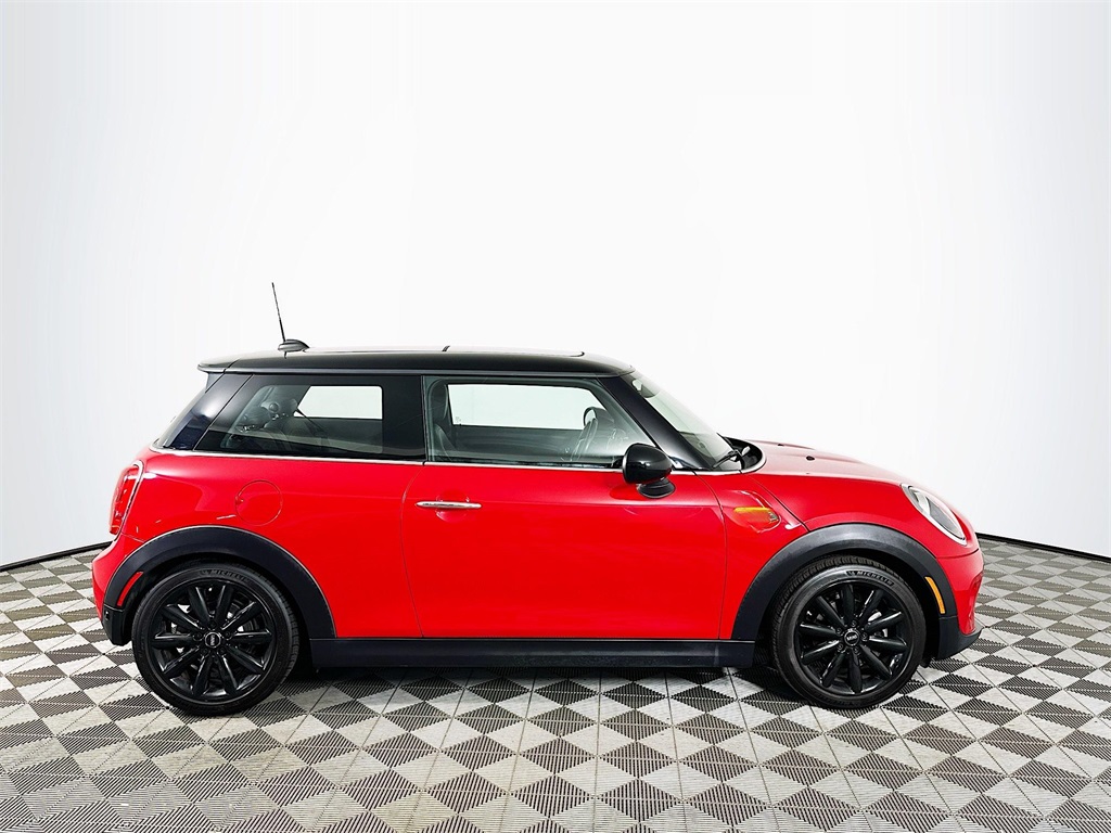 2019 Mini Cooper Oxford Edition photo 4