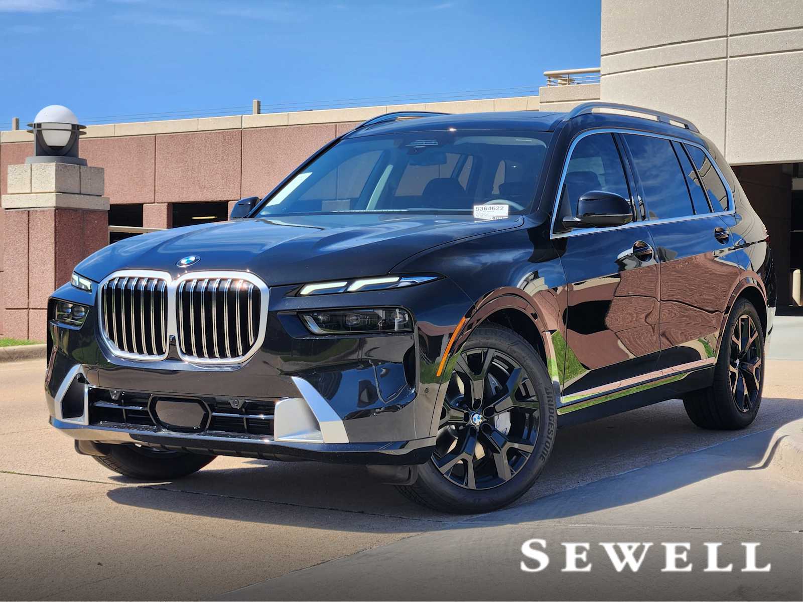 2026 BMW X7 Base's photo