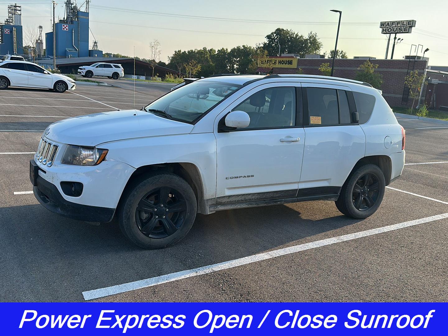 Used 2016 Jeep Compass High Altitude with VIN 1C4NJDEBXGD784310 for sale in Kansas City