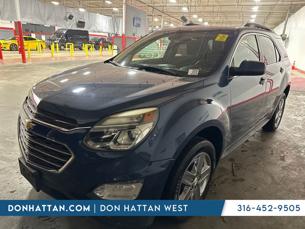 2016 Chevrolet Equinox LT's photo