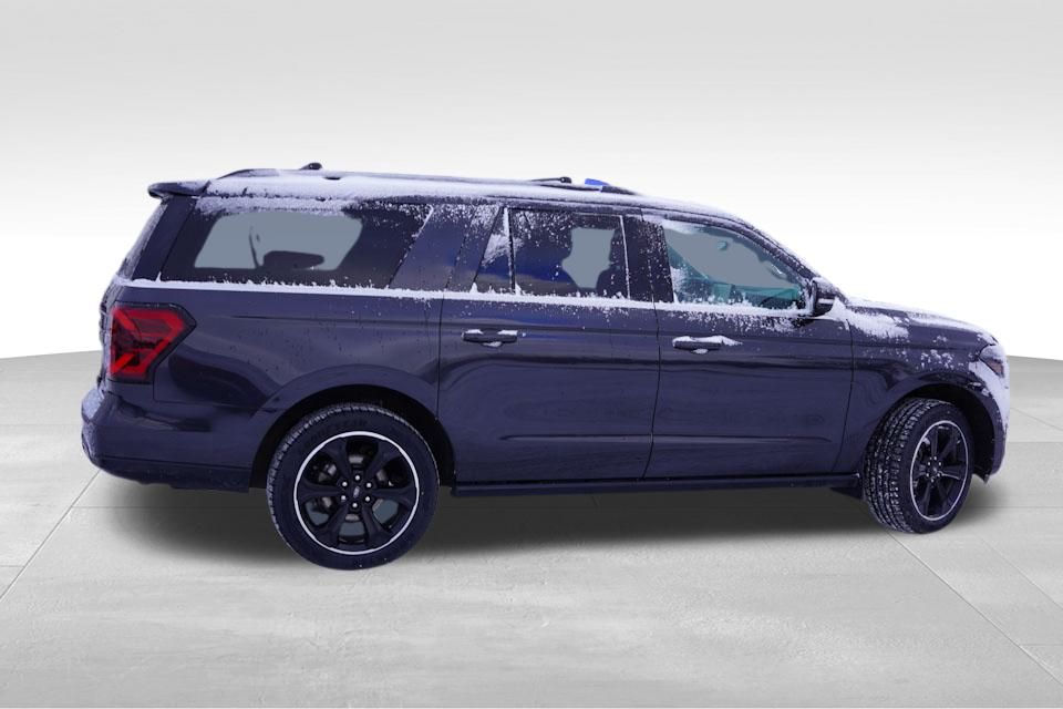2022 Ford Expedition MAX Limited photo 4