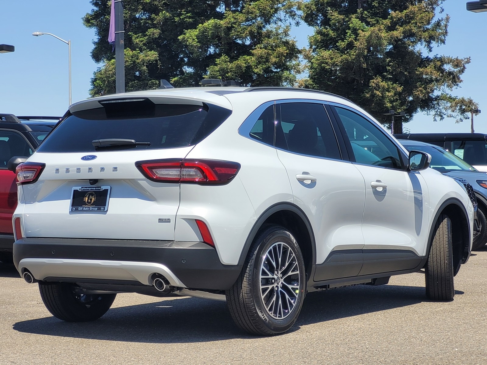 2025 Ford Escape Base photo 4