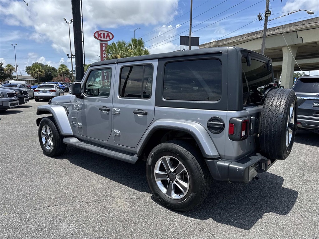2020 Jeep Wrangler Unlimited Sahara photo 14