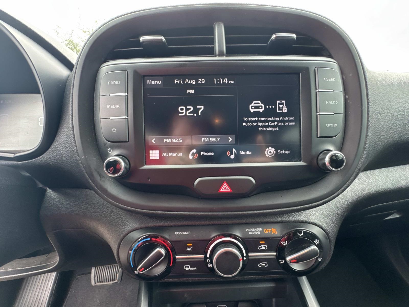 2023 Kia Soul LX photo 24