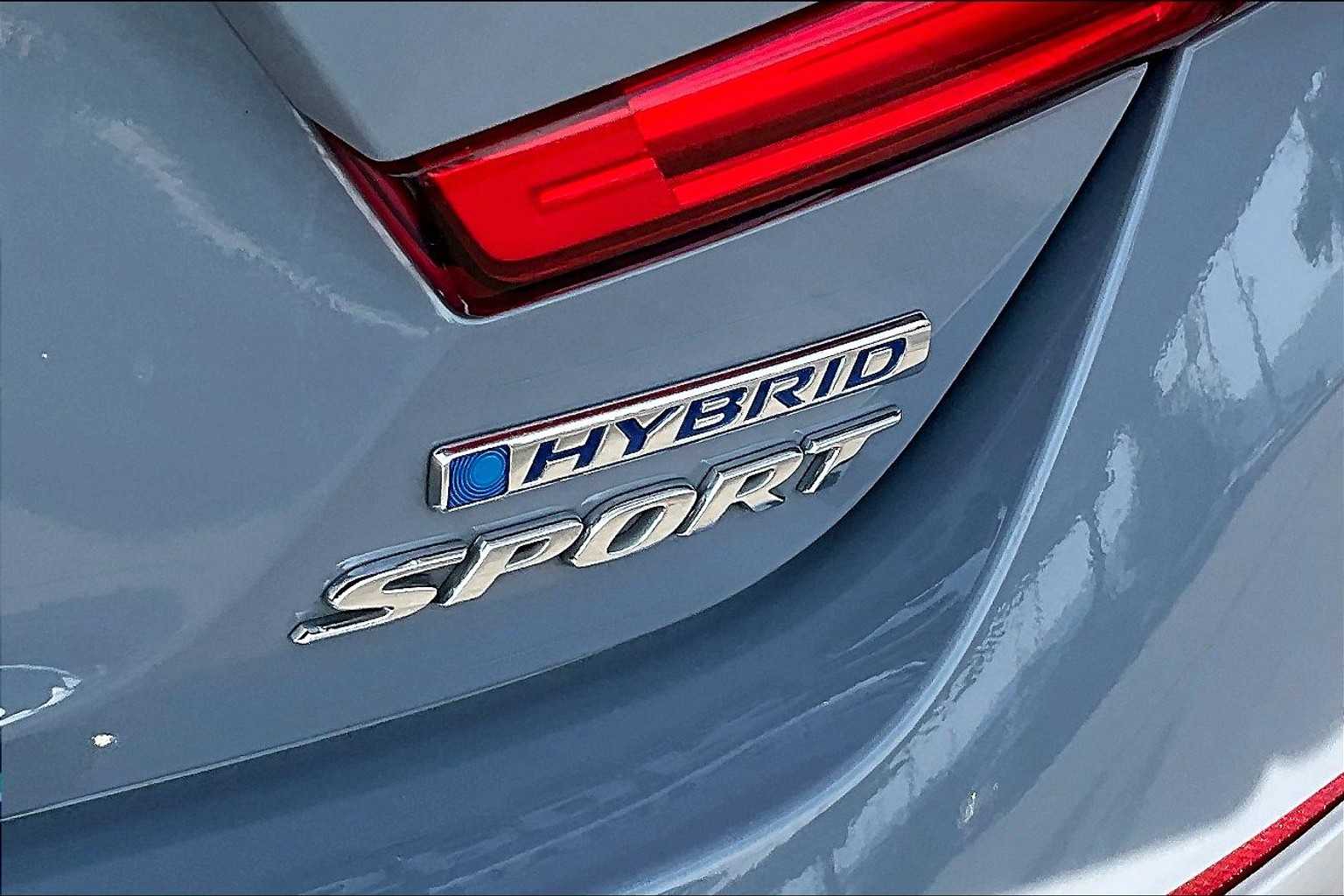 2022 Honda Accord Hybrid Sport photo 9