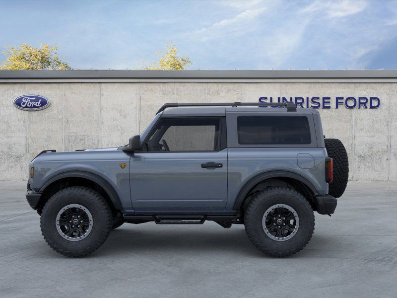 2024 Ford Bronco Badlands photo 3