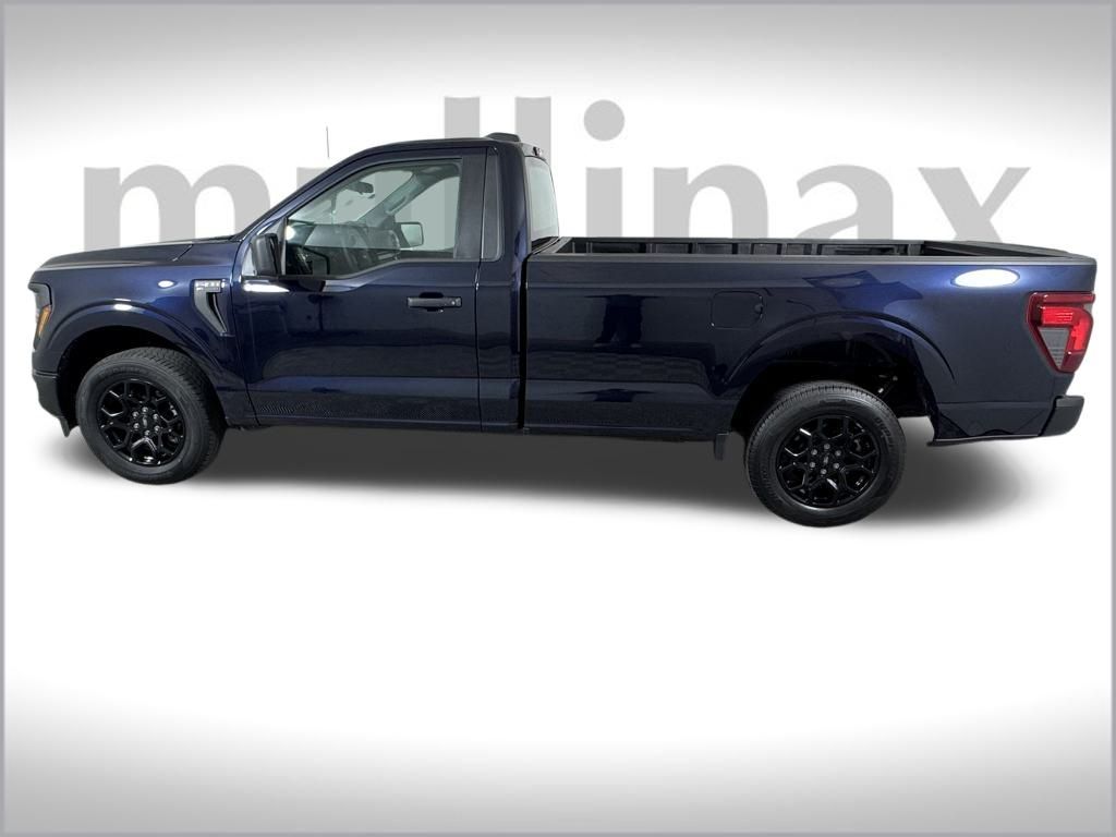 2025 Ford F-150 XL photo 2