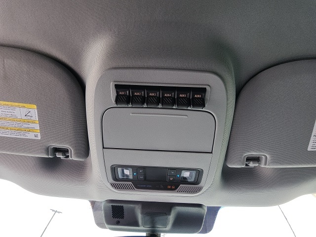 2024 Ford F-350 photo 27