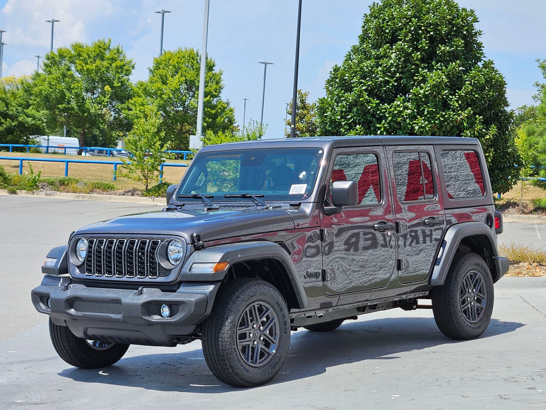 2025 Jeep Wrangler Sport S photo 3