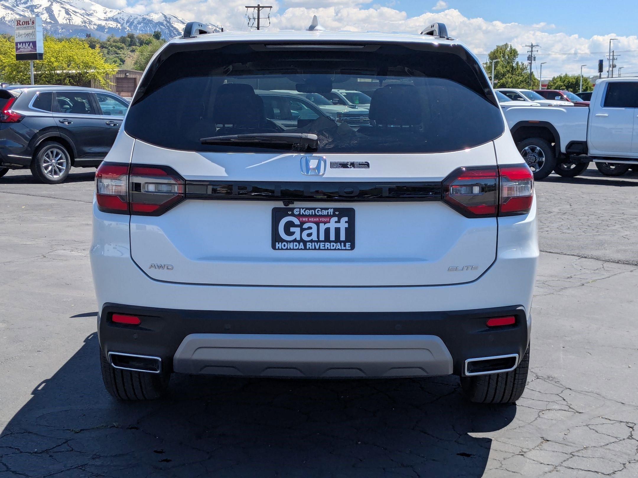 2025 Honda Pilot Elite photo 4