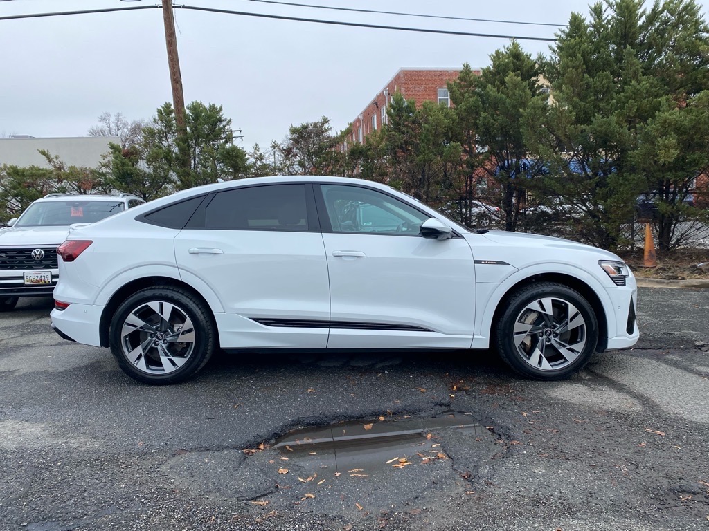 Used 2022 Audi e-tron Sportback Premium with VIN WA11AAGE7NB022284 for sale in Alexandria, VA