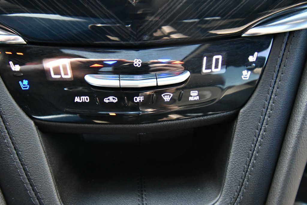 2023 Cadillac XT6 Premium Luxury photo 25