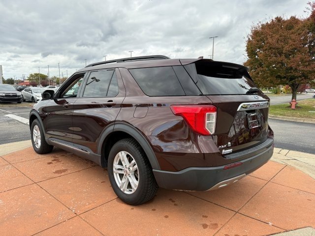 2020 Ford Explorer XLT photo 3