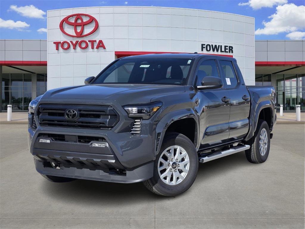 2025 Toyota Tacoma SR5's photo