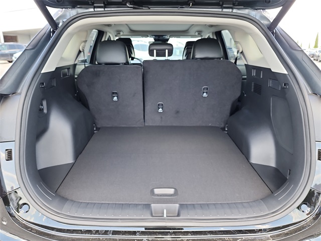 2026 Kia Sportage SX photo 4
