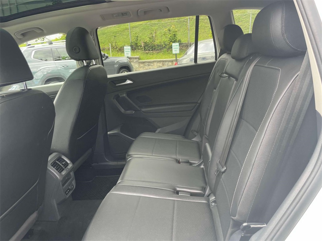 2019 Volkswagen Tiguan SE photo 8