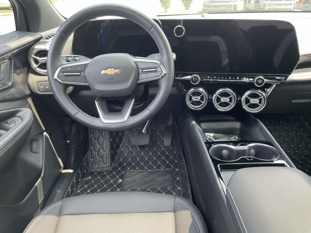 2024 Chevrolet Blazer EV photo 8