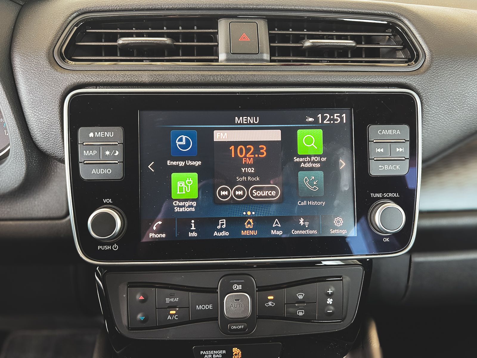 2024 Nissan Leaf SV Plus photo 9