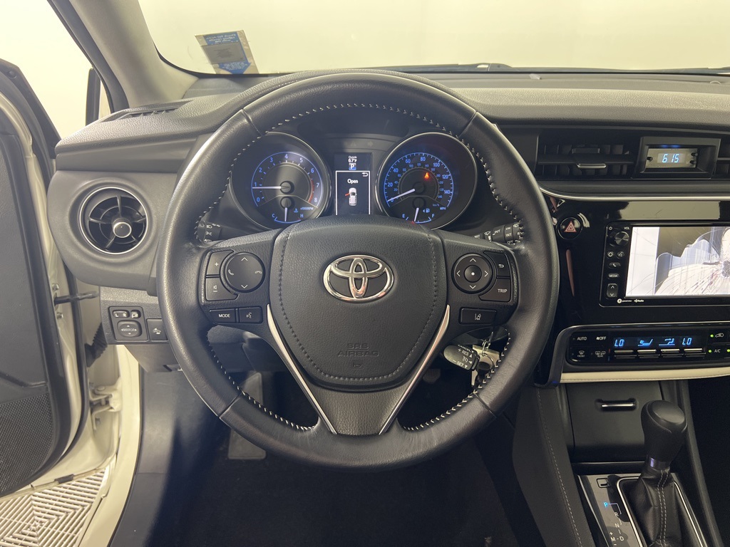 2018 Toyota Corolla iM Base photo 16