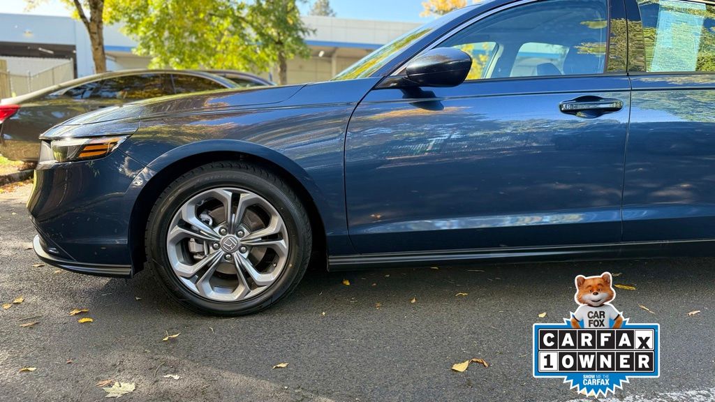2024 Honda Accord EX photo 2