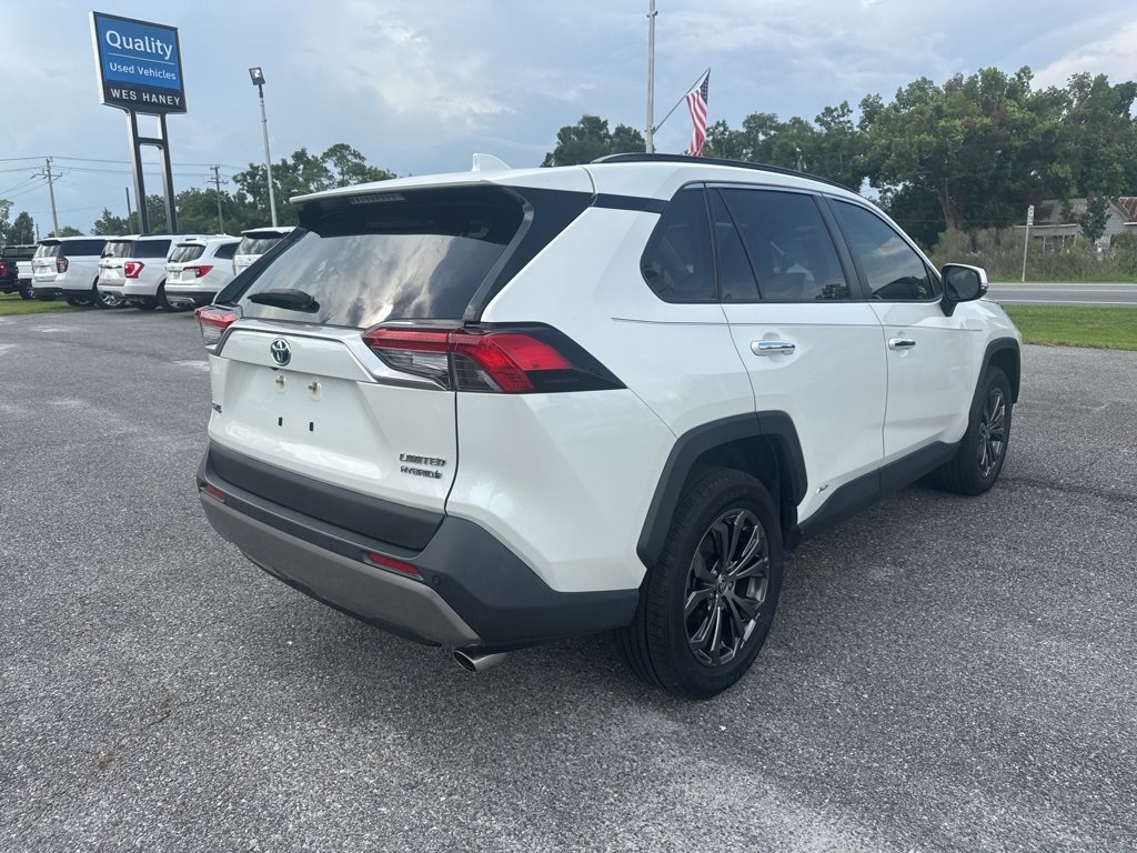 2022 Toyota RAV4 Hybrid Limited photo 4