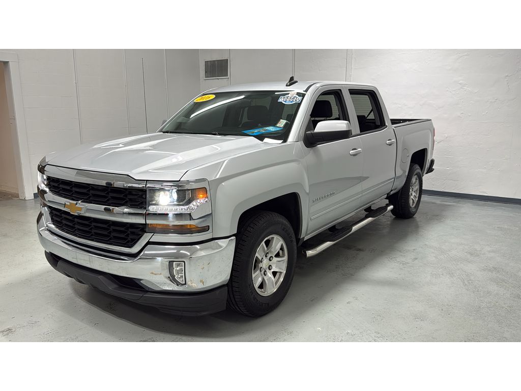 2016 Chevrolet Silverado 1500 LT photo 3