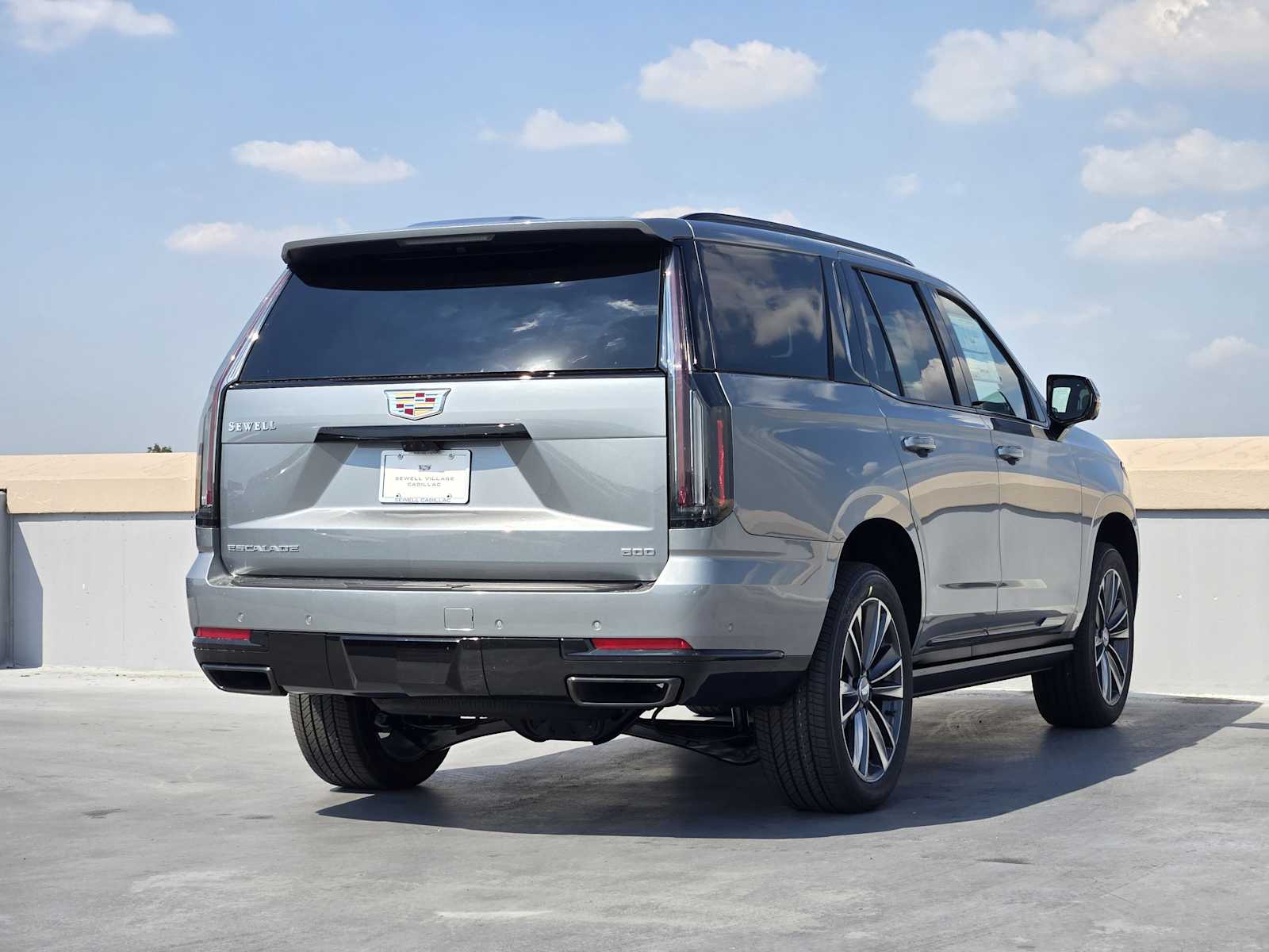 2026 Cadillac Escalade Sport photo 2
