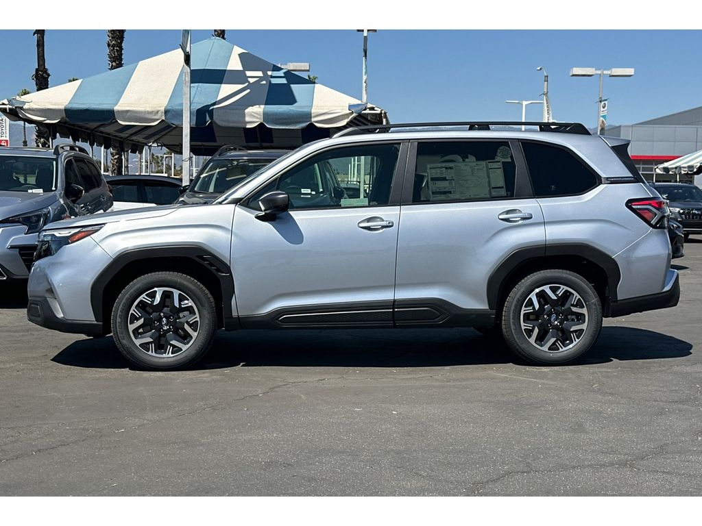 2025 Subaru Forester Premium photo 7