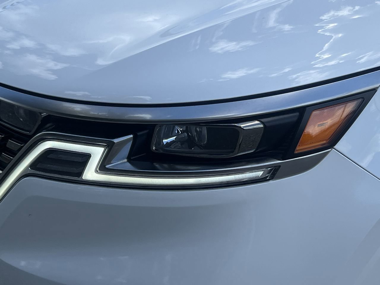 2023 Kia Carnival SX Prestige photo 5
