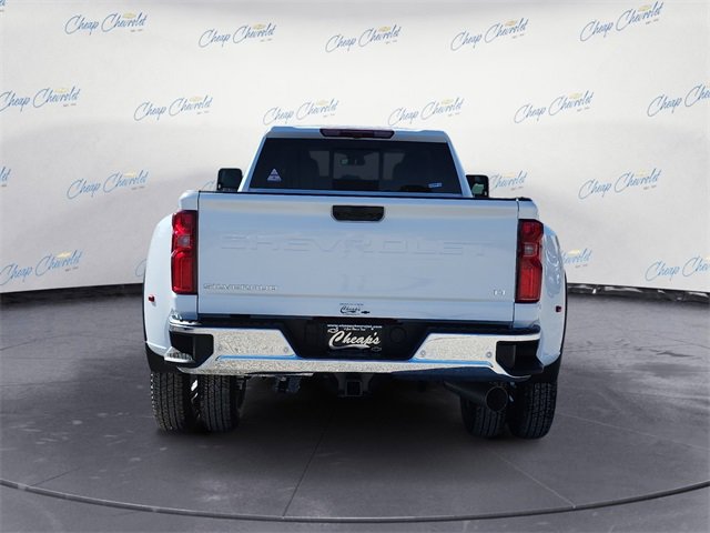 2026 Chevrolet Silverado 3500HD LT photo 3