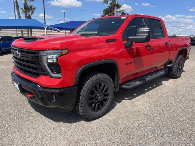 2026 Chevrolet Silverado 2500HD LT photo 3