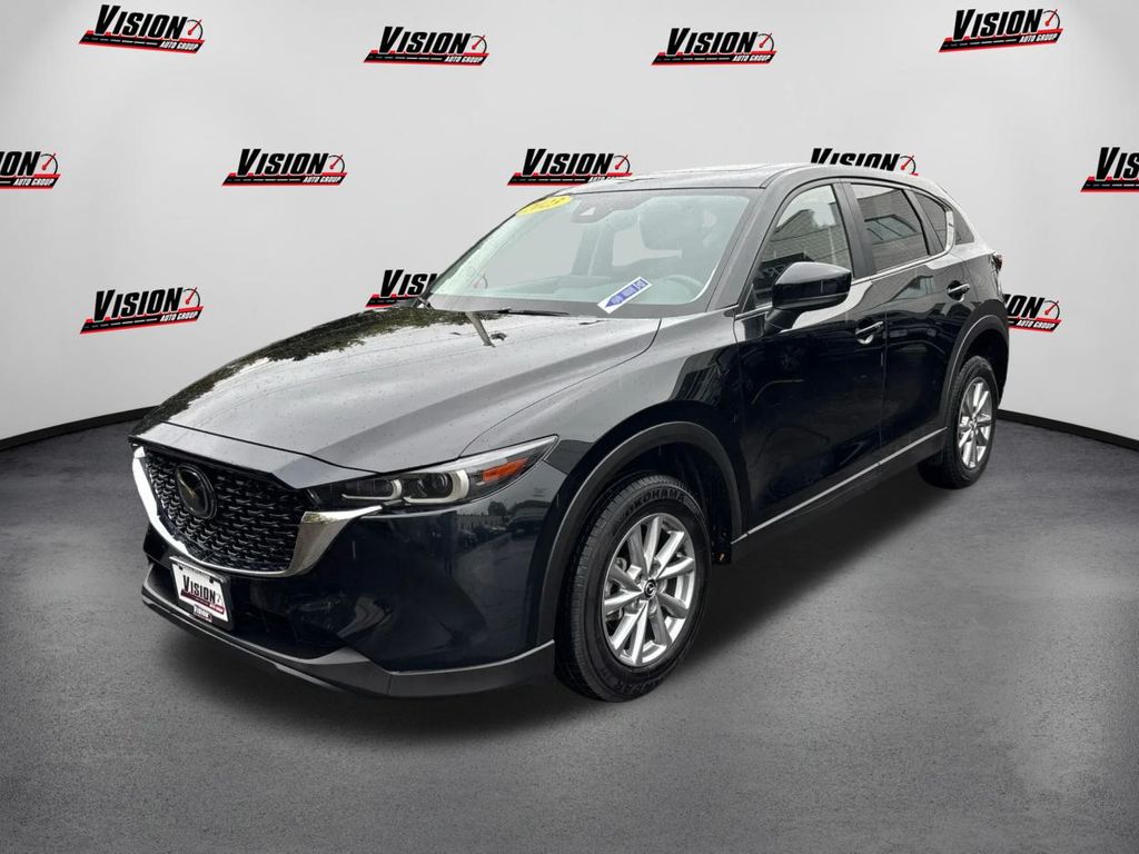 2023 Mazda CX-5 S Preferred package