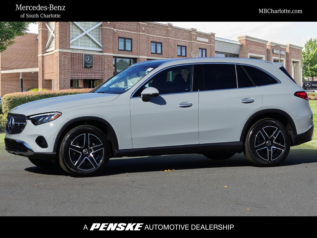 2026 Mercedes-Benz GLC Base's photo