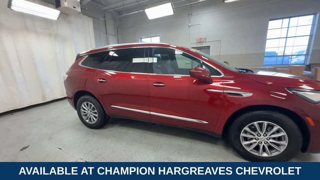 2024 Buick Enclave Premium photo 2