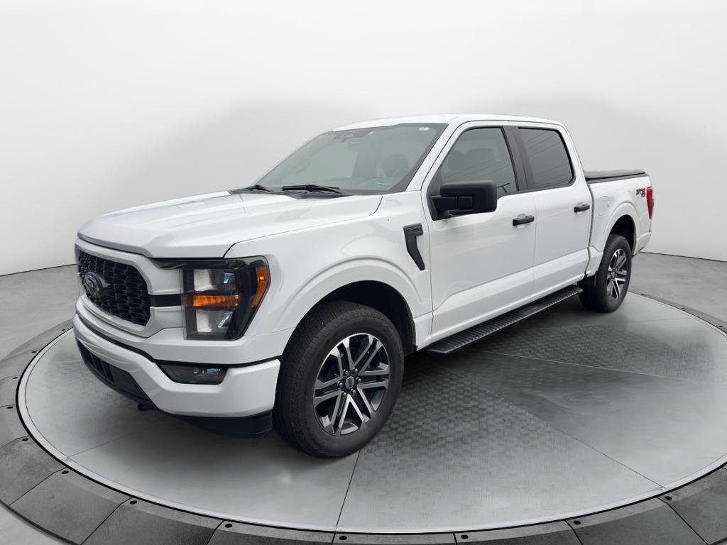 2023 Ford F-150 XL's photo