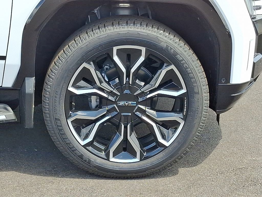 2025 Gmc Sierra Denali photo 8