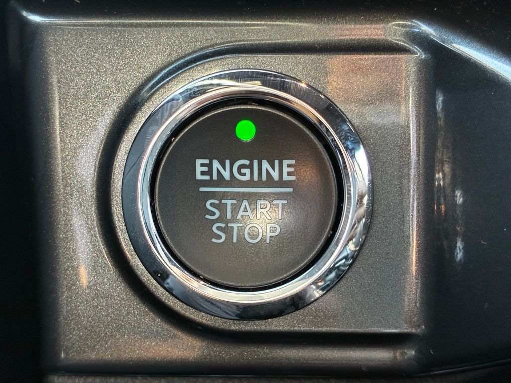 2023 Ford F-150 XLT photo 29