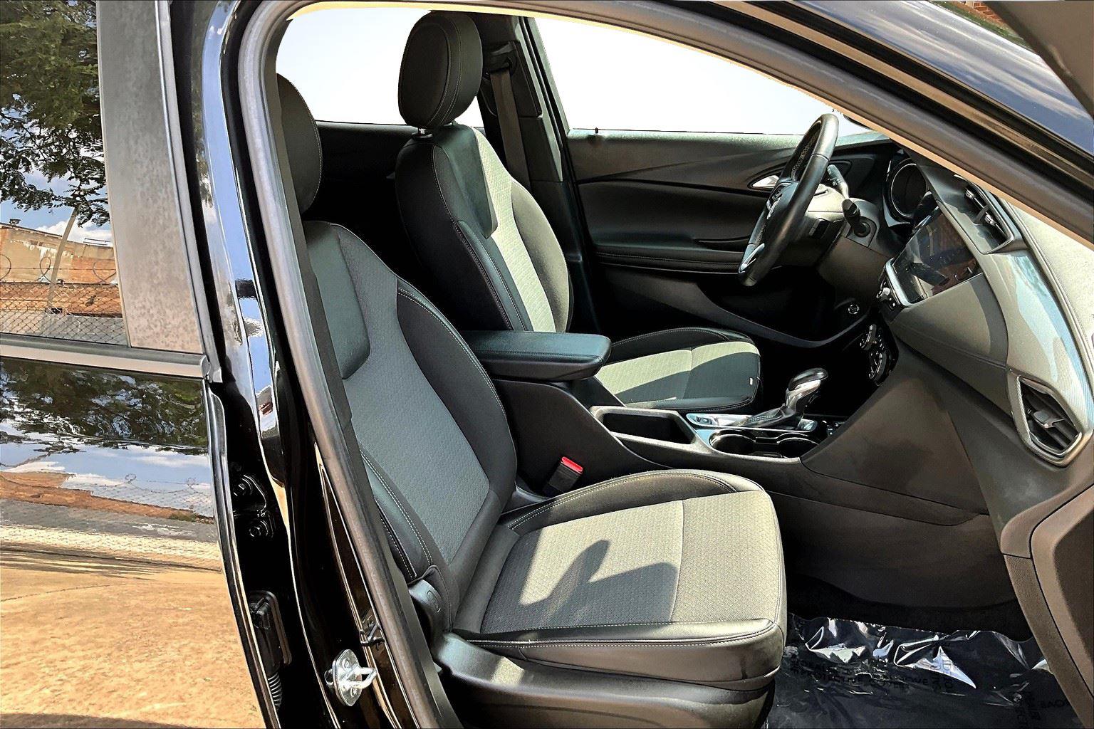 2022 Buick Encore GX Select photo 7