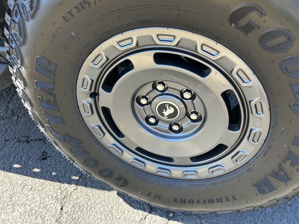 2024 Ford Bronco Outer Banks photo 8