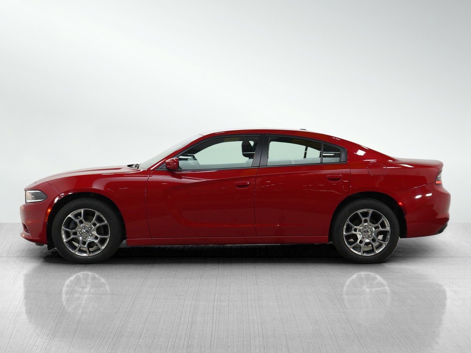 2015 Dodge Charger SE photo 2