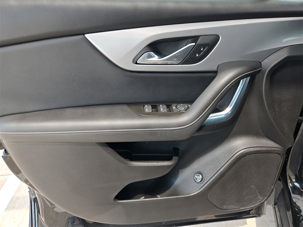 2023 Chevrolet Blazer 2LT photo 31