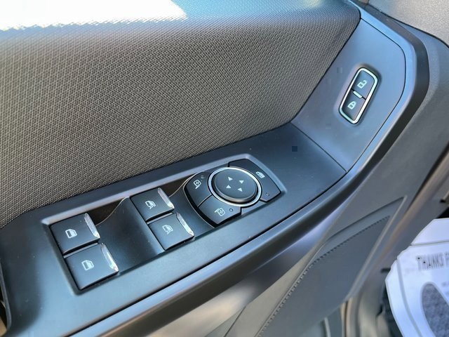 2025 Ford F-150 STX photo 16