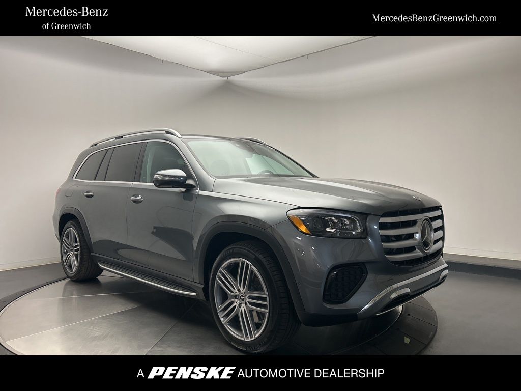 2026 Mercedes-Benz GLS Base's photo