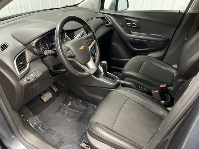 2021 Chevrolet Trax LT photo 14