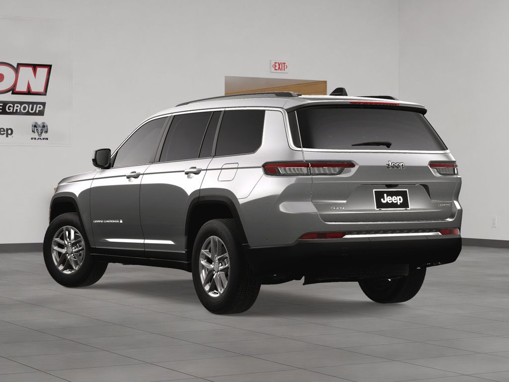 2025 Jeep Grand Cherokee Laredo X photo 4