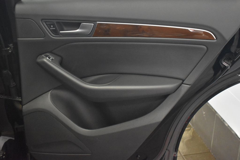 2015 Audi Q5 2.0T Premium Plus photo 26