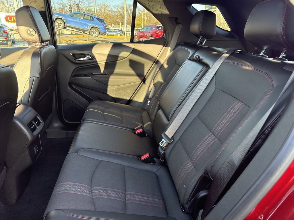 2022 Chevrolet Equinox RS photo 16