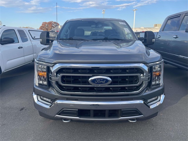 2021 Ford F-150 XLT photo 2