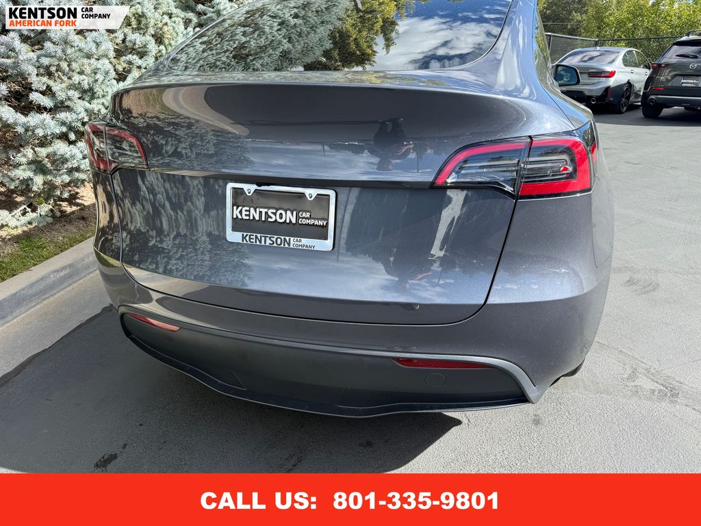 2023 Tesla Model Y Long Range photo 28