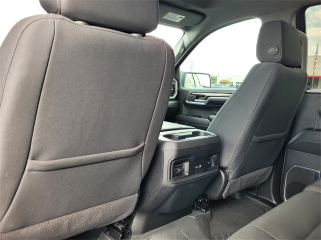 2024 Chevrolet Silverado 1500 RST photo 27
